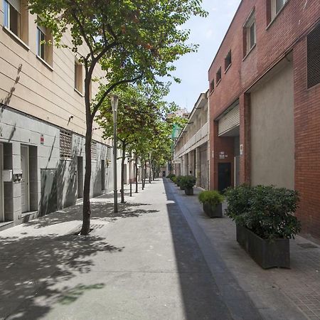 Tendency Apartments - Sagrada Familia Barcelona Exterior foto